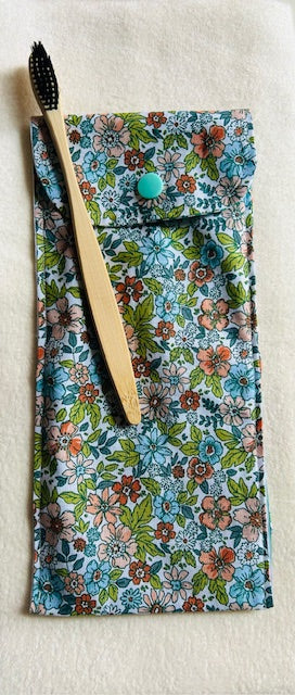 Étui brosse à dents vert fleuri écologique pour salle de bain