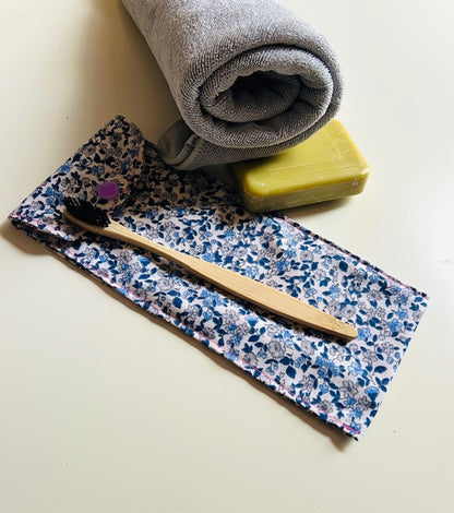 Étui Brosse à Dents Bleu Fleuri – Fait Main Zéro Déchet