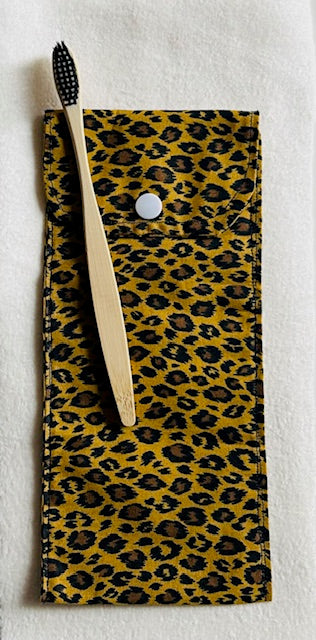 Étui brosse à dents léopard écologique pour déplacement