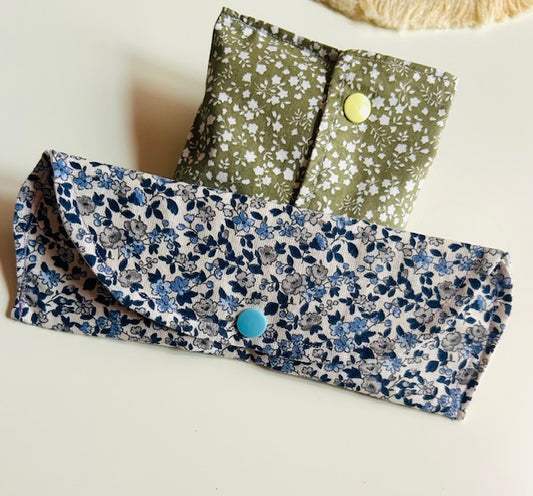 Étui à lunettes blanc fleuri en coton