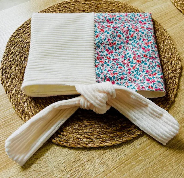 Pochette à livre velours et motif fleuri fait main MSAtelier2C