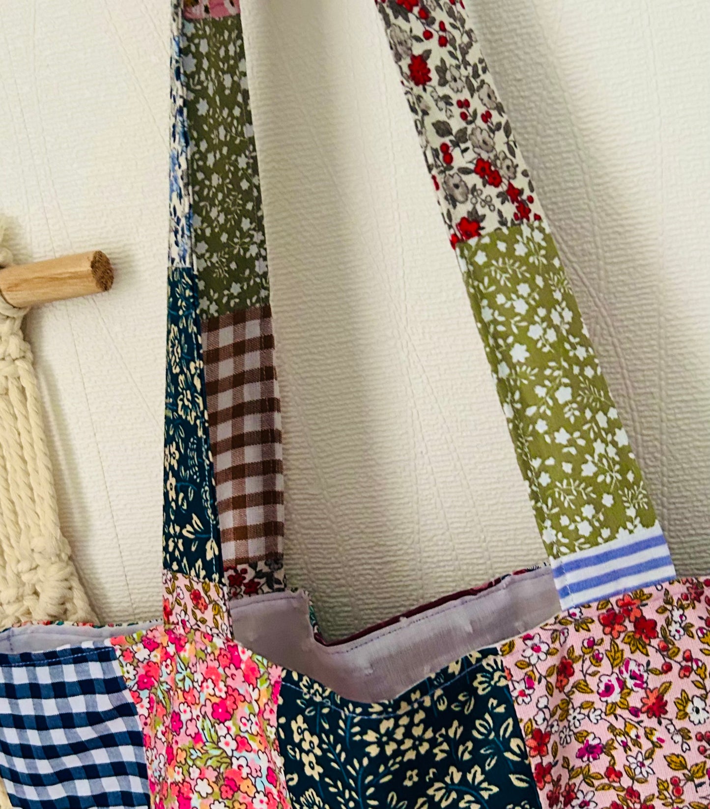 Tote bag motif patchwork cousu main – fabrication artisanale française